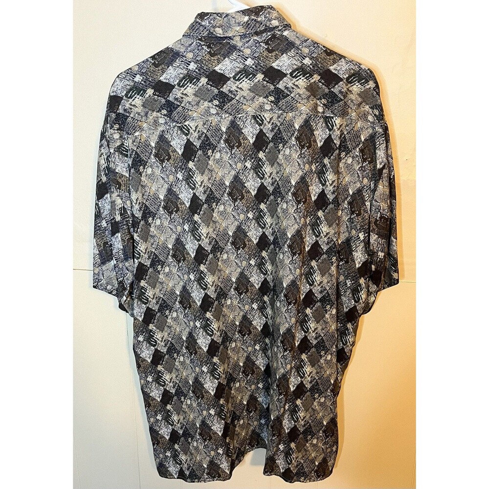 St Johns Bay Mens Medium Hawaiian Black Geometric Short Sleeve Button Up Shirt - Picture 5 of 5